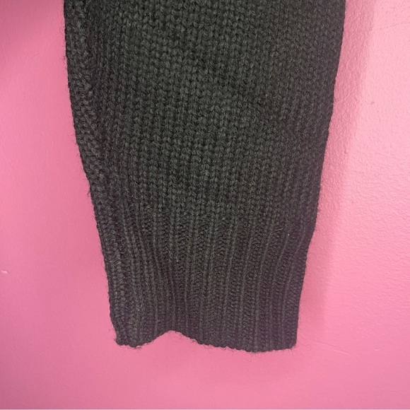 Men’s Chunky Knit Patterned Sweater - Wool Blend - Size Large - Picture 9 of 9